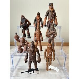 Star Wars Chewbacca Figure Mixed Series Toy, 8 Figures and 2 Accessories